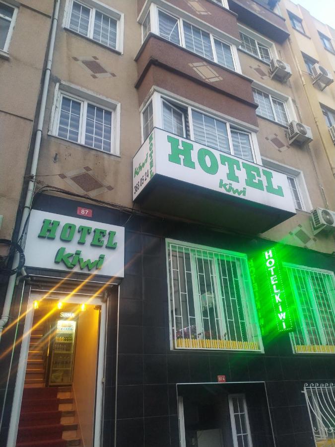 Hotel Kiwi Истанбул Екстериор снимка